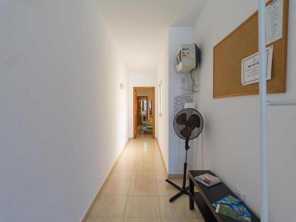 La Isla Apartment Vecindario  Ngoại thất bức ảnh